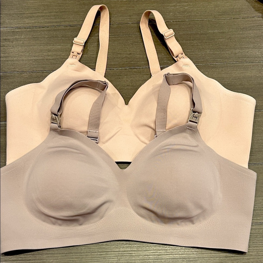(2) MomCozy Nursing Bras XL